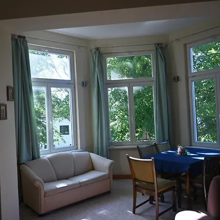 Apartmenthaus Seestern Nr 13 * Prerow